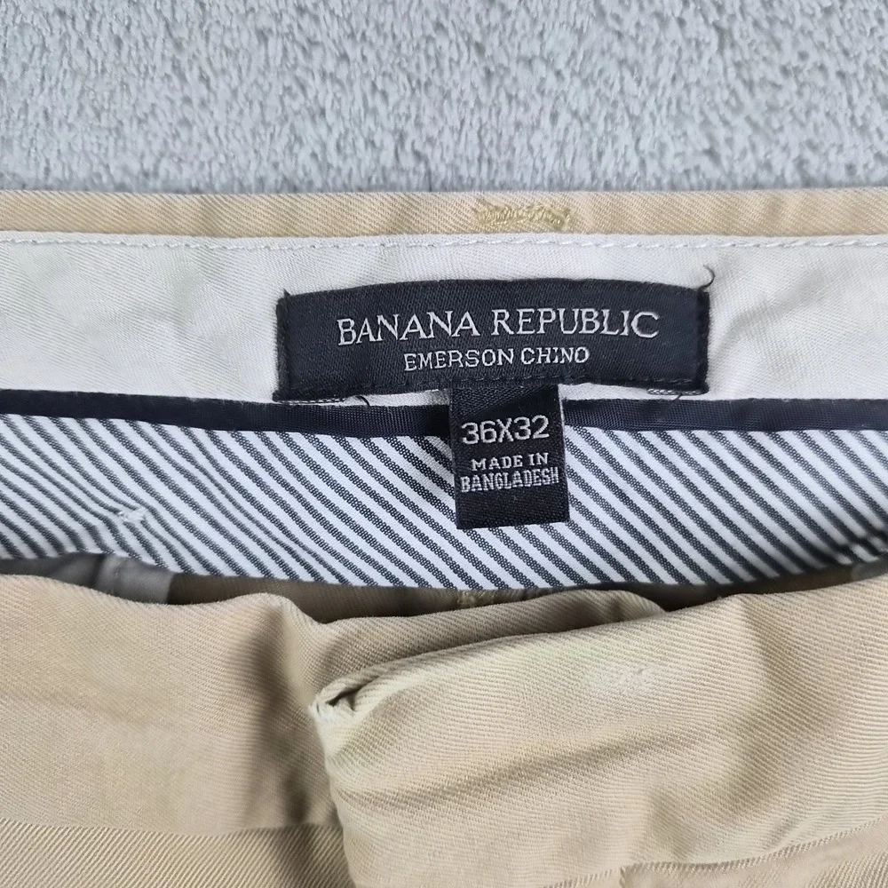 Banana Republic Emerson Pants Mens 38x32 Khaki Flat Front Straight Chino Preppy